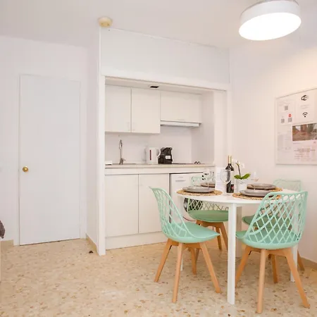Apartament Al14 Estudio A 250 M Playa Fenals, Costa Barava *